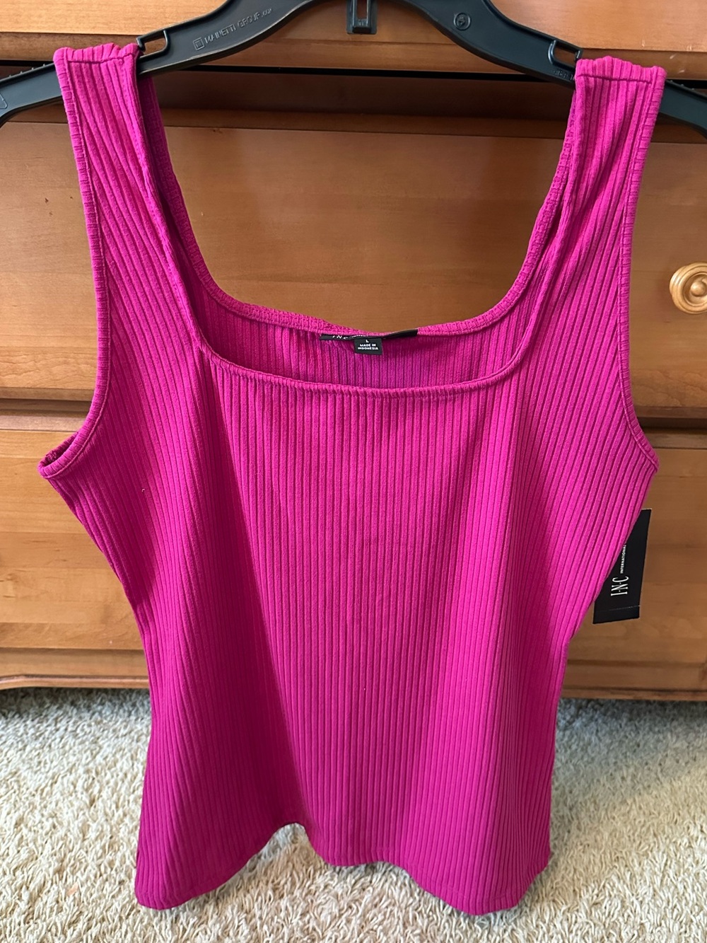 NWOT SQUARE NECK RIBBED TANK